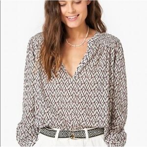 Xirena Aimi V-Neck Popover Printed Lightweight Blouse Small Chalk Boho Casual